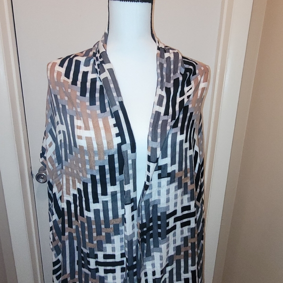 Scarf/Wrap - Picture 2 of 6